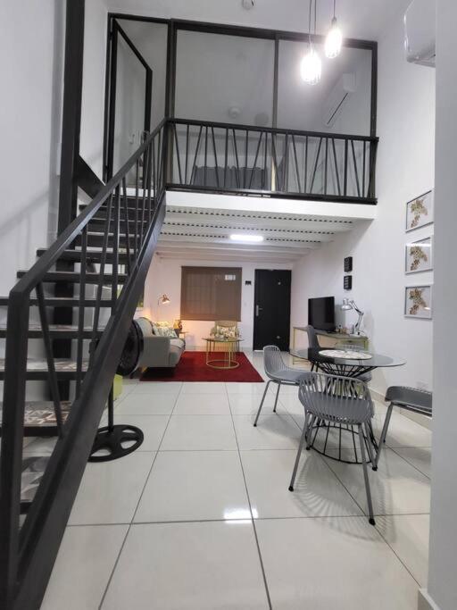 #6 Comodo, Tranquilo, Elegante Cerca De La Estacion Del Metro De La Cincuentenario Apartment